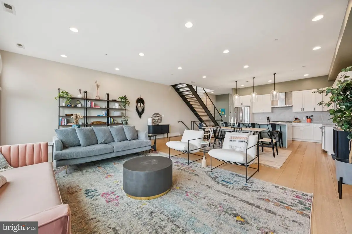 1316 Shepherd St Nw #4, Washington, DC 20011 - Image #1