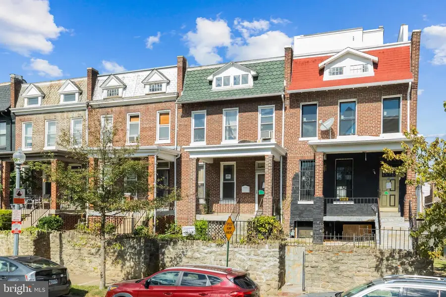 607 Otis Pl Nw, Washington, DC 20010 - Image #2