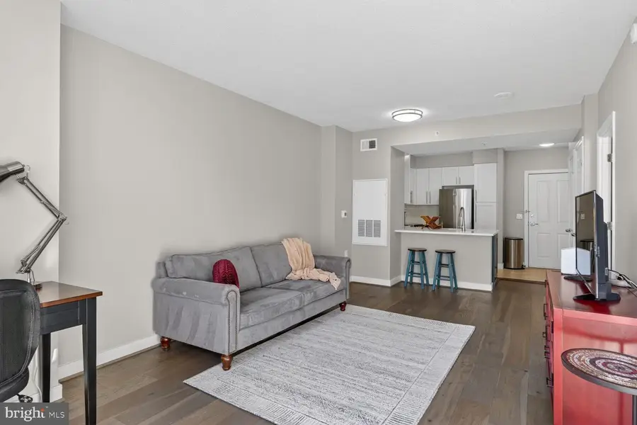 555 Massachusetts Ave Nw #406, Washington, DC 20001 - Image #3