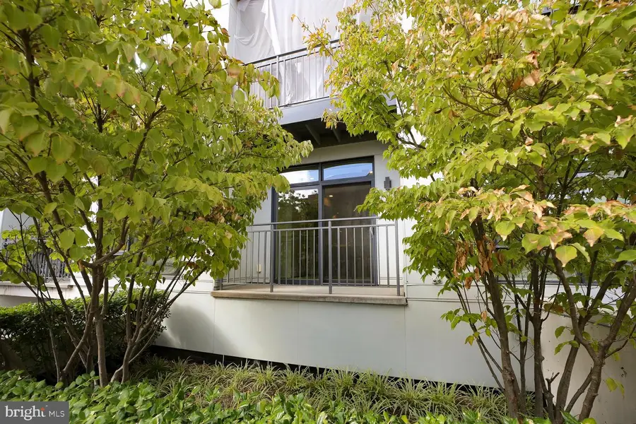 2337 Champlain St Nw #104, Washington, DC 20009 - Image #2