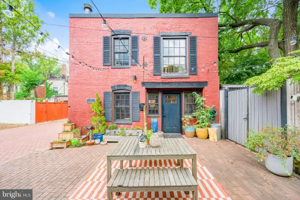 1 Derby Ln Se, WASHINGTON, DC 20003