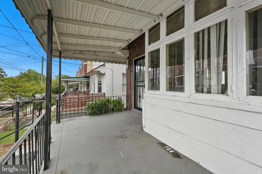 726 Somerset Pl Nw, Washington, DC 20011 - Image #2