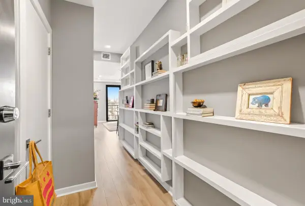 911 2nd St Ne #501, WASHINGTON, DC 20002