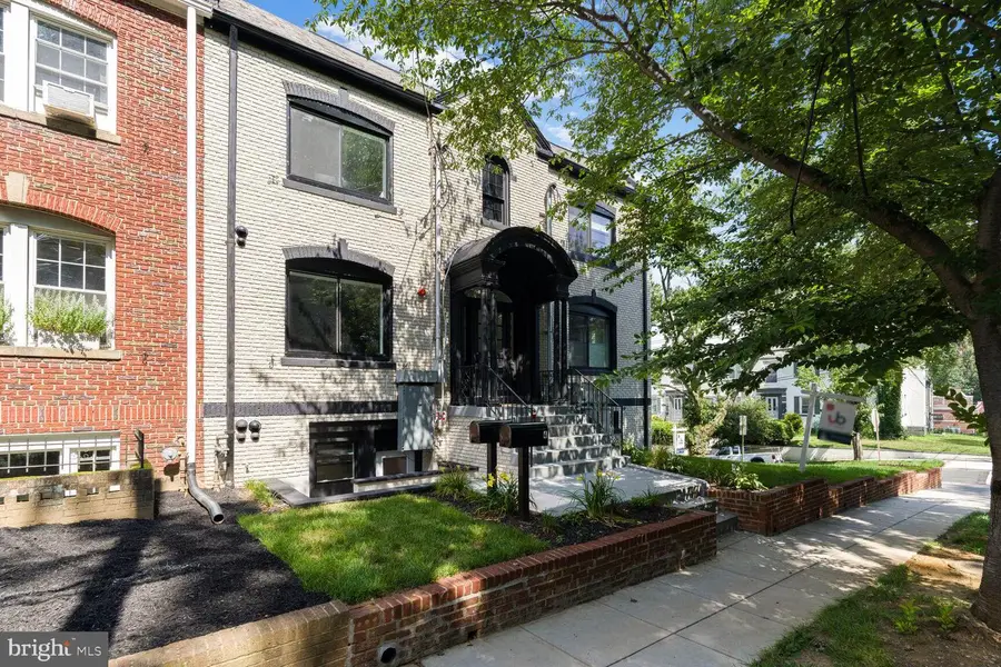 2524 41st St Nw #unit 2, Washington, DC 20007 - Image #3