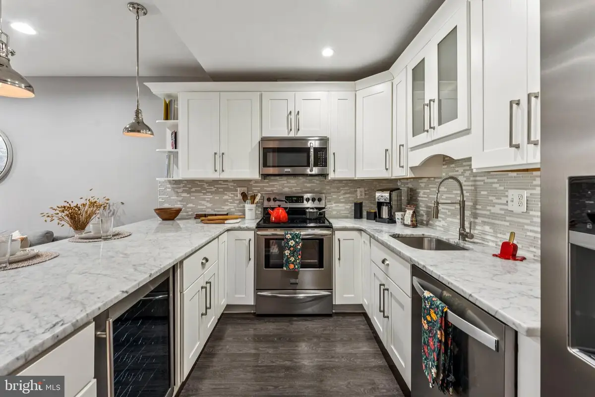 1833 California St Nw #203, Washington, DC 20009 - Image #1