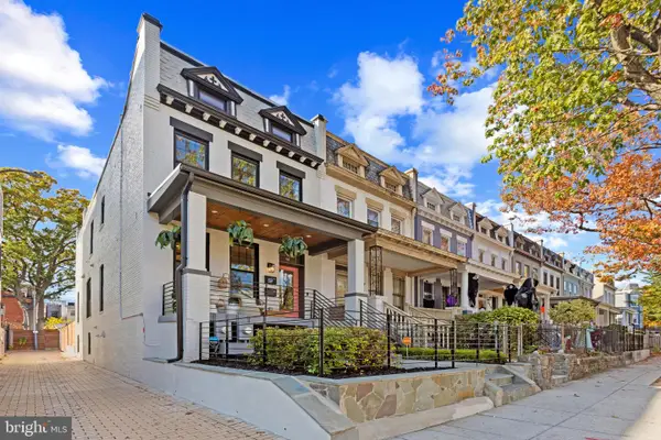 910 8th St Ne, WASHINGTON, DC 20002