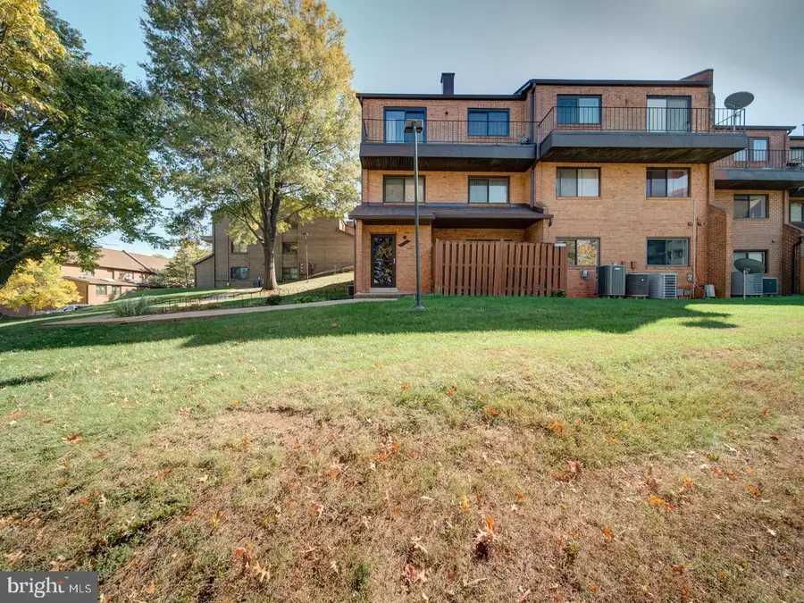 3459 Summit Ct Ne #3459, Washington, DC 20018 - Image #2
