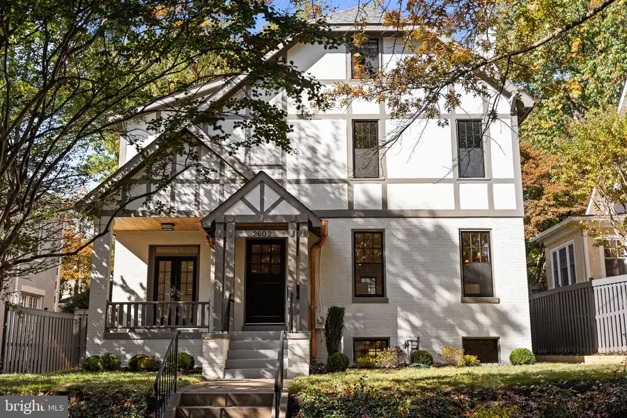 2602 36th Pl Nw, Washington, DC 20007 - Image #2