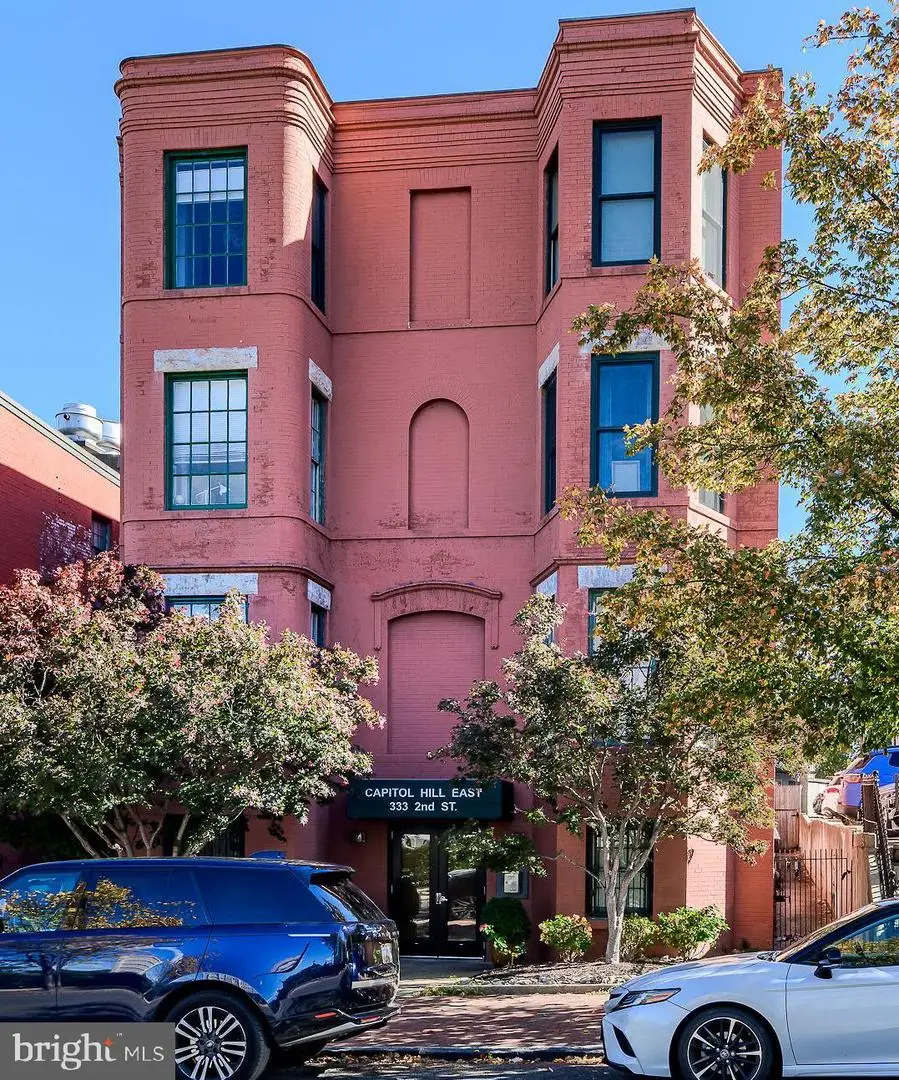 333 2nd St Ne #206, Washington, DC 20002 - Image #1