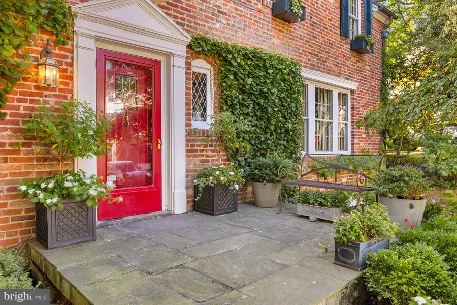 4438 Lowell St Nw, Washington, DC 20016 - Image #2