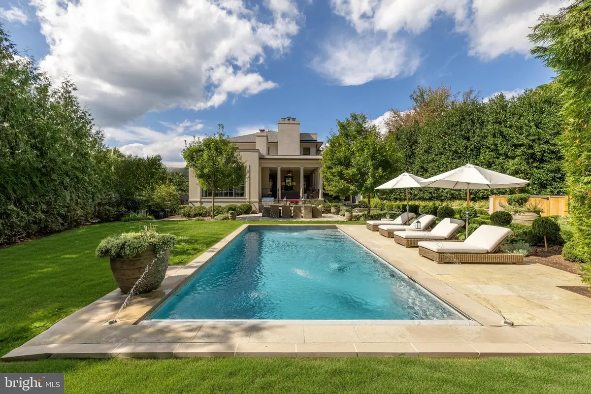 4849 Kemble Pl Nw, Washington, DC 20007 - Image #1