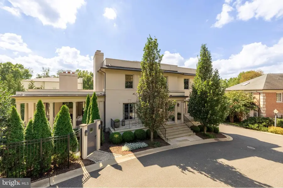 4849 Kemble Pl Nw, Washington, DC 20007 - Image #2