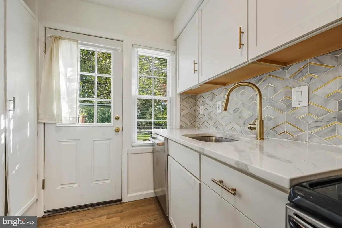 2110 Suitland Ter Se, Washington, DC 20020 - Image #1