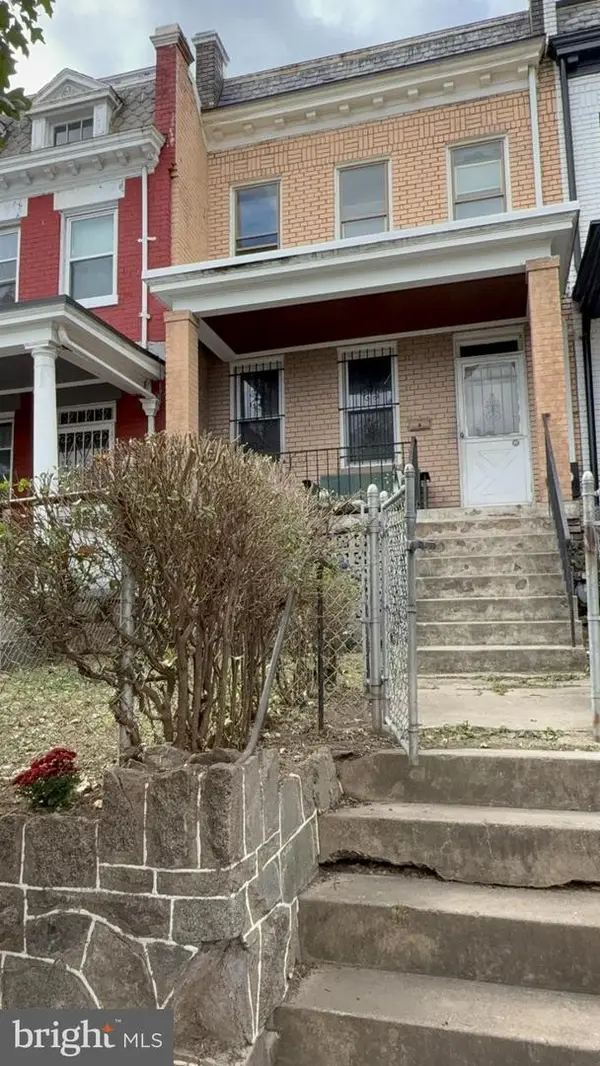 1944 2nd Nw, WASHINGTON, DC 20001