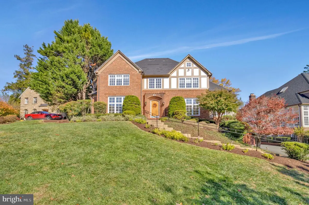 1655 Kalmia Rd Nw, Washington, DC 20012 - Image #1