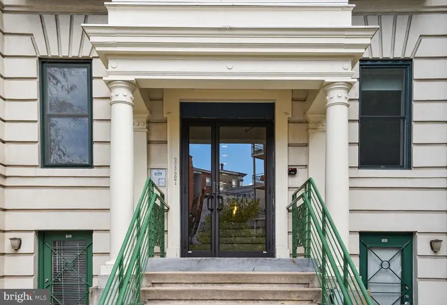 2627 Adams Mill Rd Nw #403, Washington, DC 20009 - Image #2