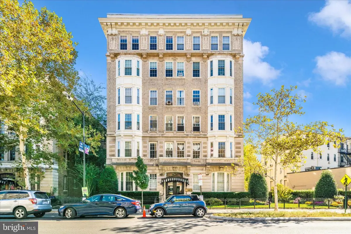 1852 Columbia Rd Nw #101, Washington, DC 20009 - Image #1