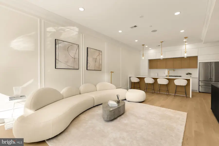 733 Euclid St Nw #204, Washington, DC 20001 - Image #3