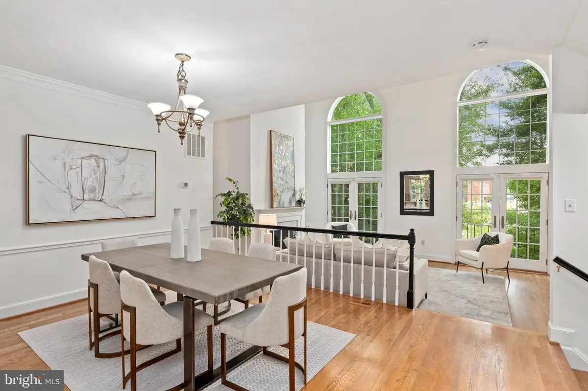 3729 Winfield Ln Nw, Washington, DC 20007 - Image #1