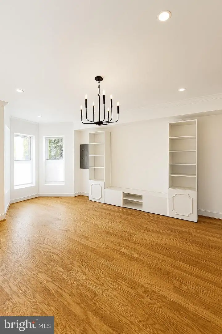 16 Q St Ne, Washington, DC 20002 - Image #2