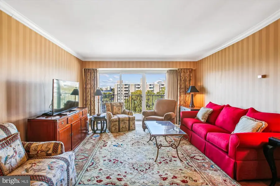 560 N St Sw #n803, Washington, DC 20024 - Image #3