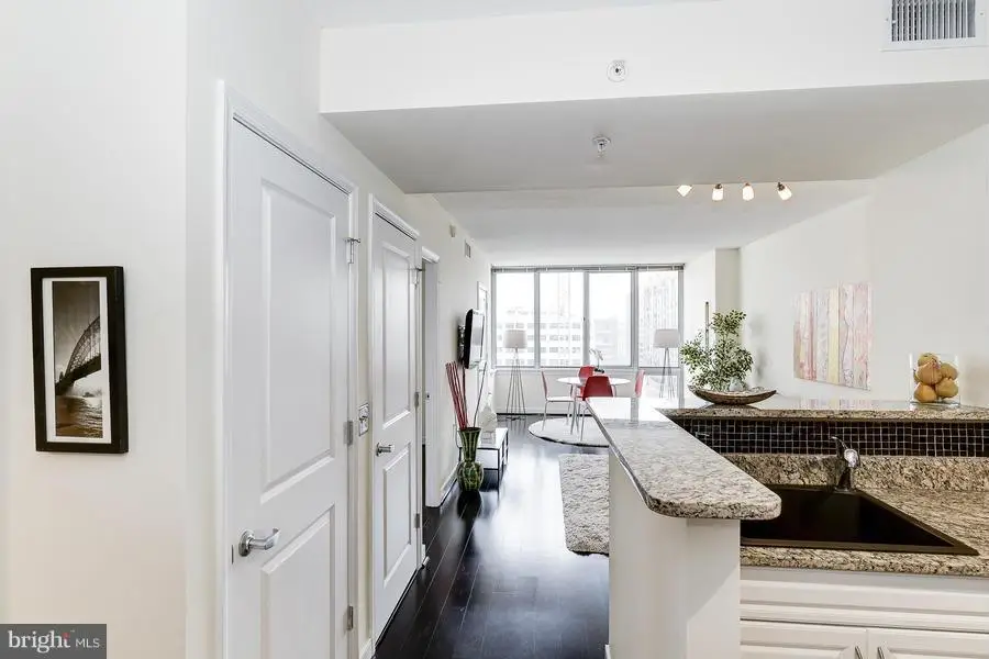 555 Massachusetts Ave Nw #806, Washington, DC 20001 - Image #2