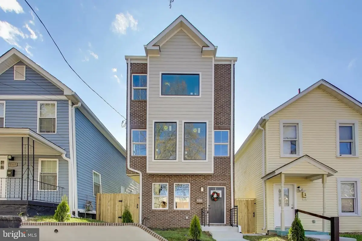 5333 Hayes St Ne, Washington, DC 20019 - Image #1