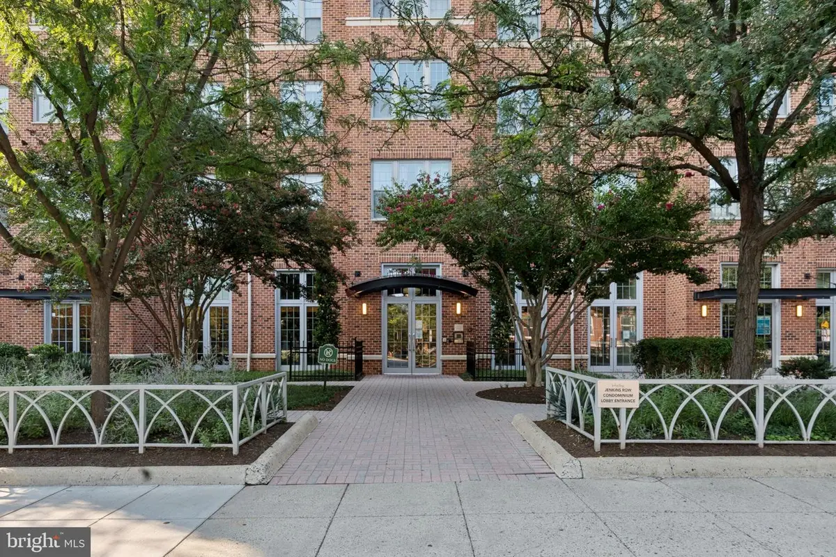 1391 Pennsylvania Ave Se #352, Washington, DC 20003 - Image #1