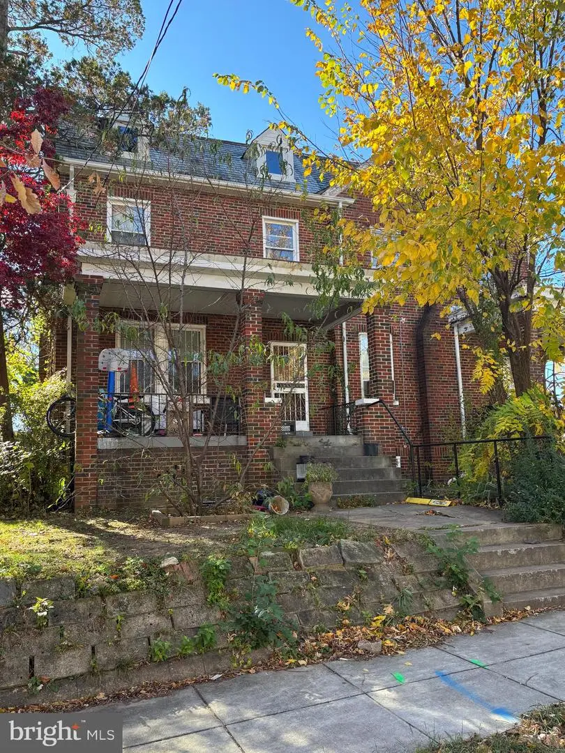 620 Nicholson St Nw, Washington, DC 20011 - Image #1