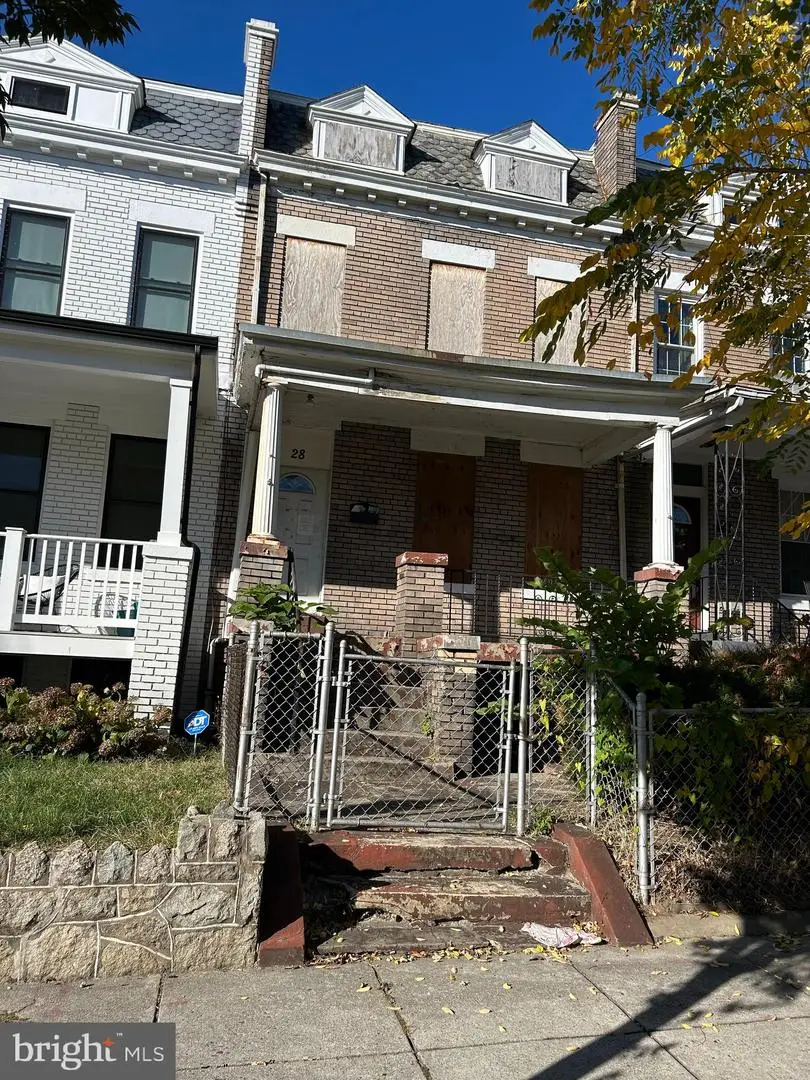 28 Girard St Ne, Washington, DC 20002 - Image #1
