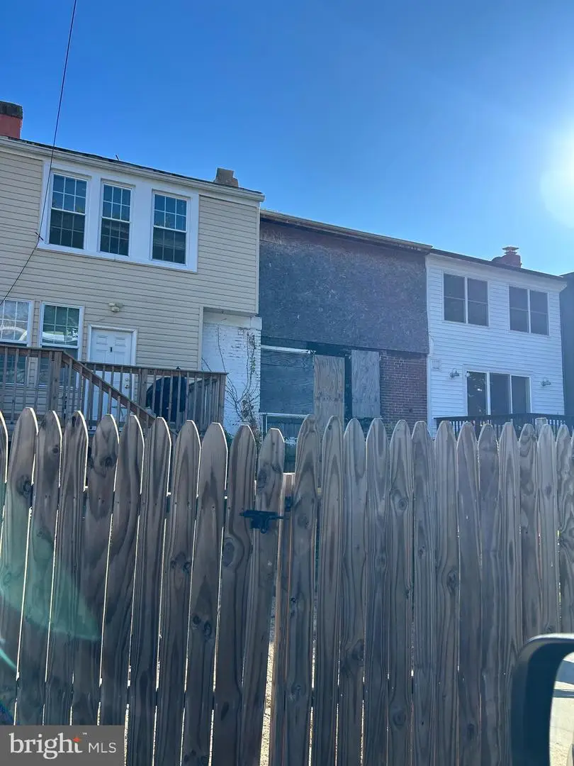 28 Girard St Ne, Washington, DC 20002 - Image #2