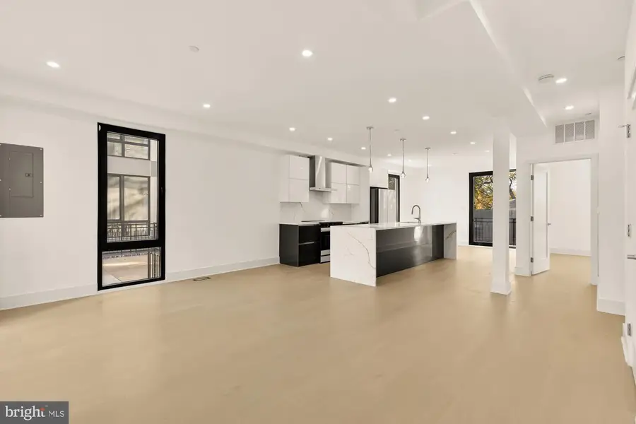 1810 Central Pl Ne #1, Washington, DC 20002 - Image #2