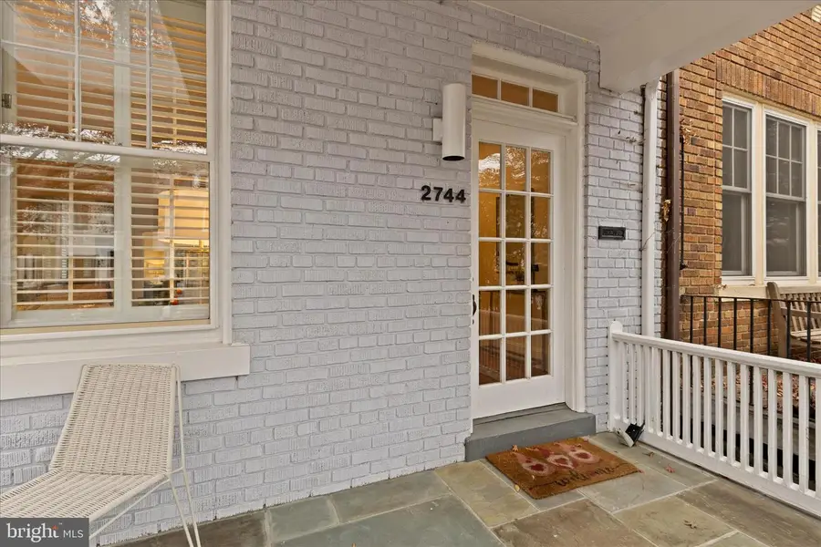 2744 Woodley Pl Nw, Washington, DC 20008 - Image #2