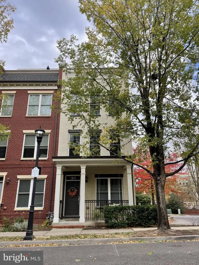 3101 Chancellor's Way Ne, Washington, DC 20017 - Image #1