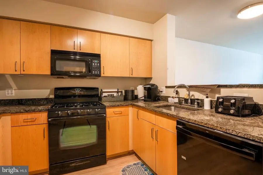 1000 New Jersey Ave Se #216, Washington, DC 20003 - Image #2