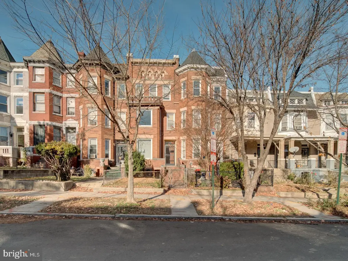 1129 Girard St Nw, Washington, DC 20009 - Image #1