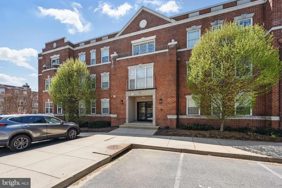 3611 38th St Nw #209, Washington, DC 20016 - Image #3