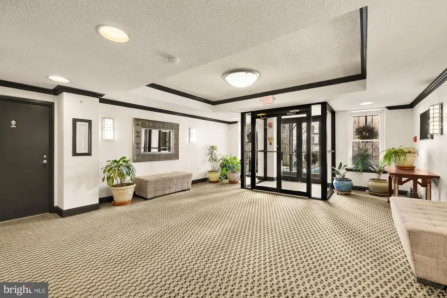 2630 Adams Mill Rd Nw #302, Washington, DC 20009 - #2