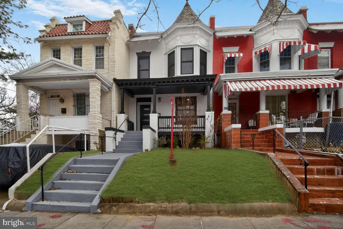 4017 14th St Nw, Washington, DC 20011 - Image #1