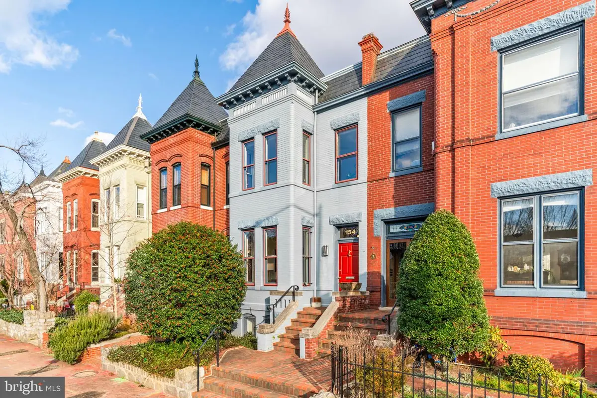 154 13th St Se, Washington, DC 20003 - Image #1