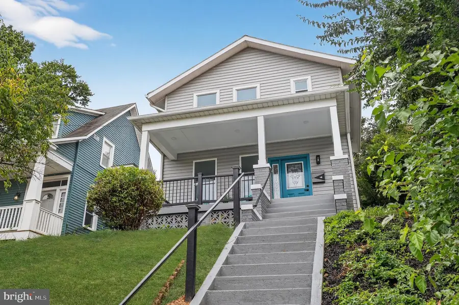 2948 Mills Ave Ne, Washington, DC 20018 - Image #2