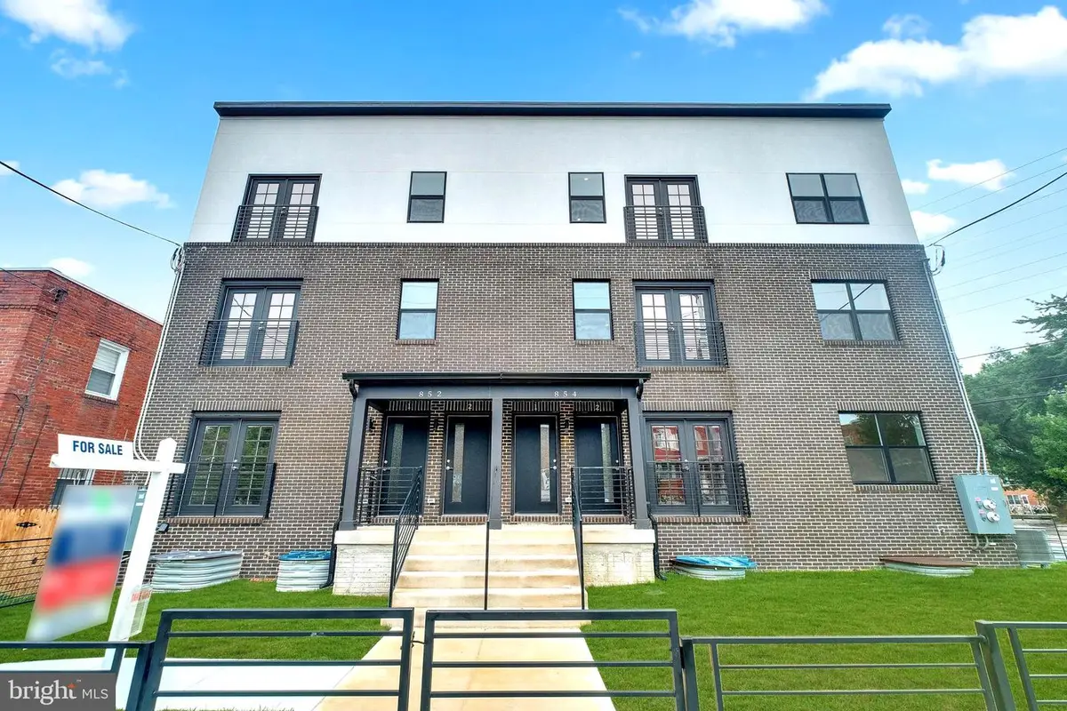 854 Xenia St Se #102, Washington, DC 20032 - Image #1