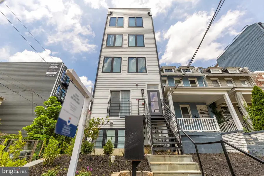 623 Kennedy St Nw #10, Washington, DC 20011 - Image #2