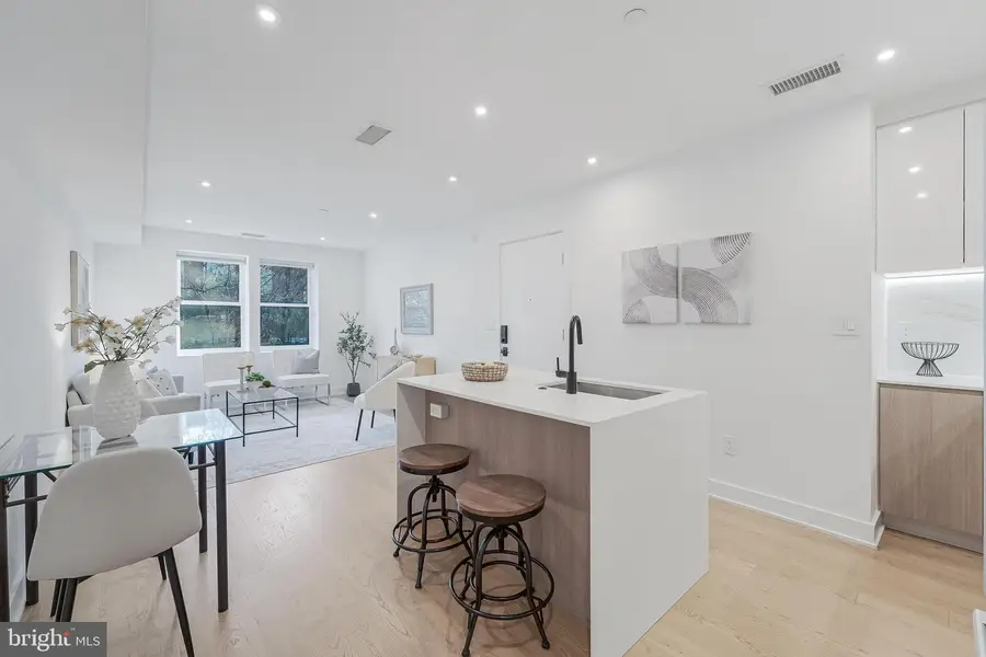 4017 Davis Pl Nw #6, Washington, DC 20007 - Image #2