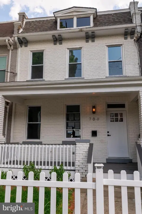 706 Nw Longfellow St Nw, WASHINGTON, DC 20011