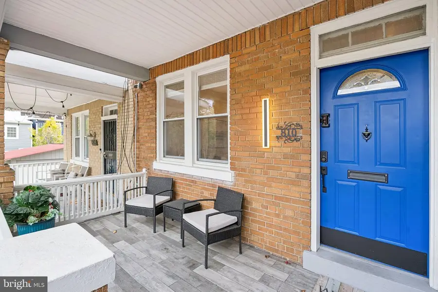 810 Marietta Pl Nw, Washington, DC 20011 - Image #2