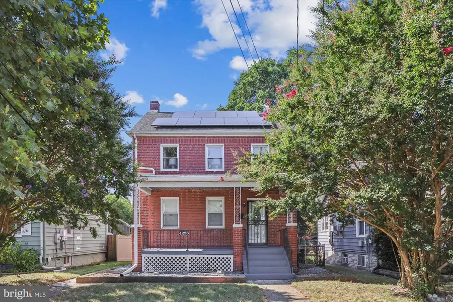 4225 Meade St Ne, Washington, DC 20019 - Image #2