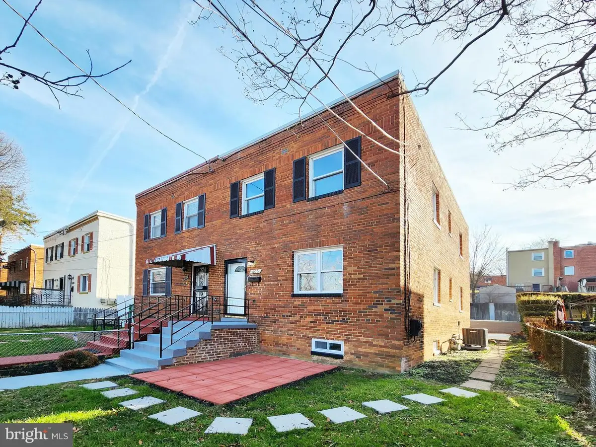 465 Valley Ave Se, Washington, DC 20032 - Image #1