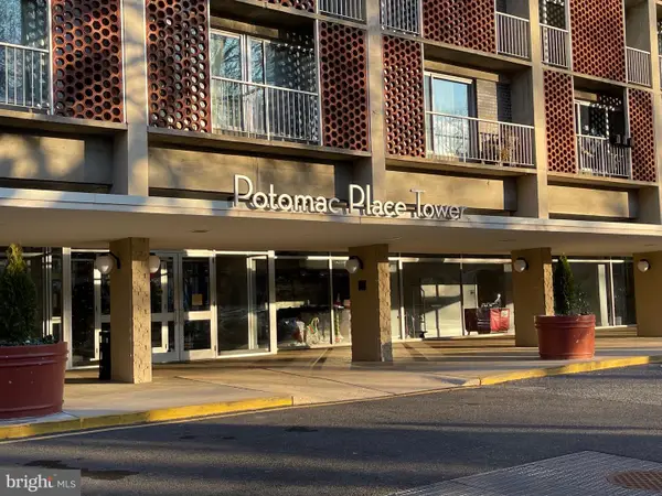 800 4th St Sw #n103, WASHINGTON, DC 20024