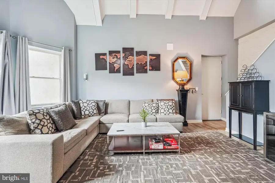 3240 Hiatt Pl Nw #4, Washington, DC 20010 - Image #2